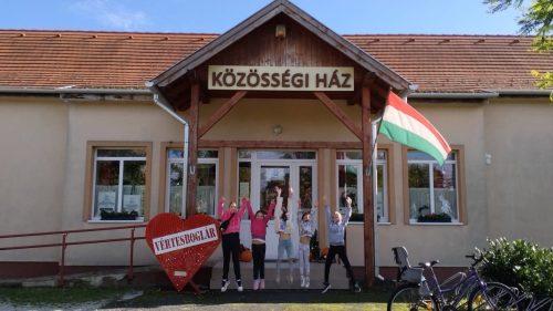 Közösségi ház 